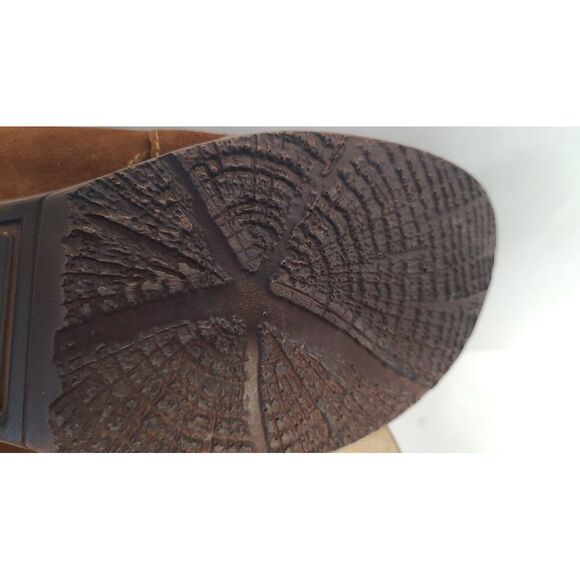 Born Basics Teayo Rust Slip On Suede Sandals Womens Size 8 Great Condition - Picture 10 of 16